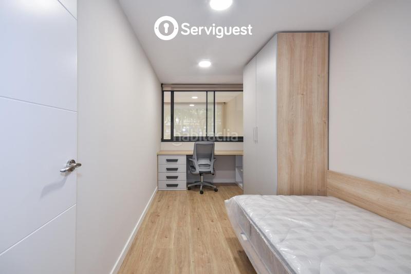 Foto 78dfac1e-8bbb-4079-aa8c-c0ee8e1c51a5. Miete zweistöckige wohnung mit heizung in La Salut Barcelona