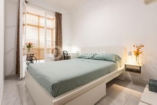 Location Appartement  Ronda de la universitat