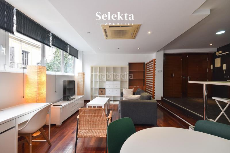 Foto 7096d88b-bd40-4a0d-983b-951272e1f7a7. Etagenwohnung in Putget - Farró Barcelona