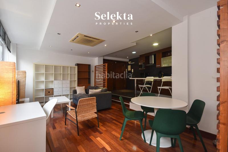 Foto e3dcc6f2-d7ad-4f7a-9811-bdc0f3c5a73a. Etagenwohnung in Putget - Farró Barcelona