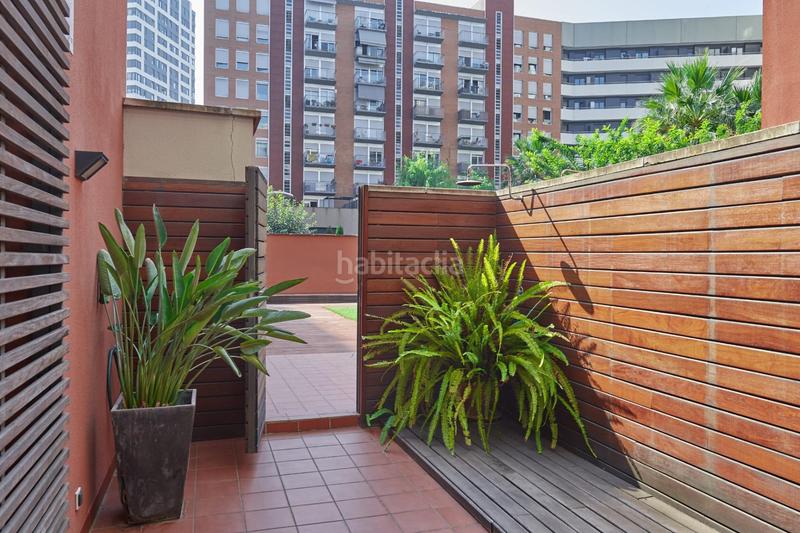 Foto 63833bf3-b0c3-4989-9e5b-2873f4191dab. Rent ground floor with heating pool in Provençals del Poblenou Barcelona