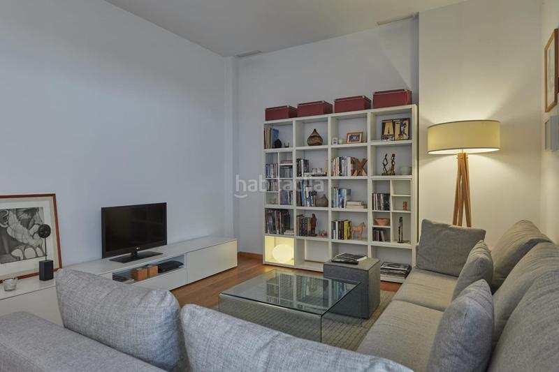 Foto c47603e5-0fa9-4138-b272-b831c40560d1. Affitto piano terra con riscaldamento piscina in Provençals del Poblenou Barcelona