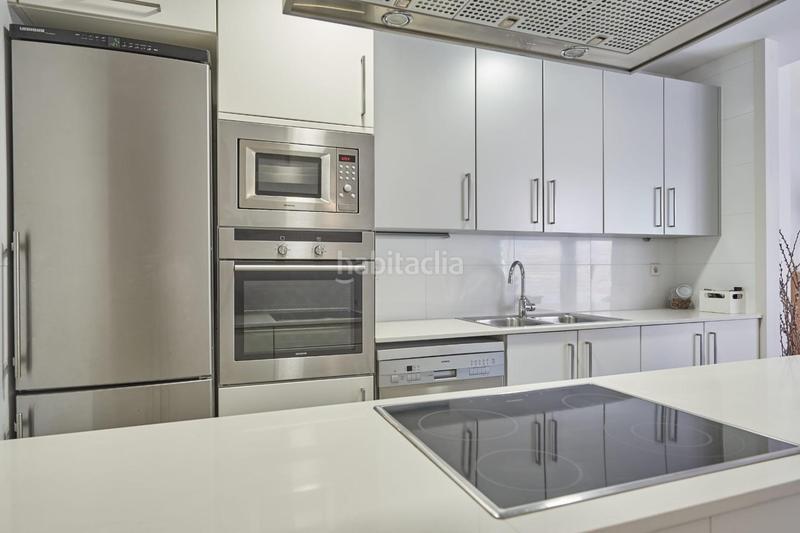 Foto 686458b6-5976-4593-ad56-44e84fc501f2. Location rez-de-chaussée avec chauffage piscine dans Barcelona