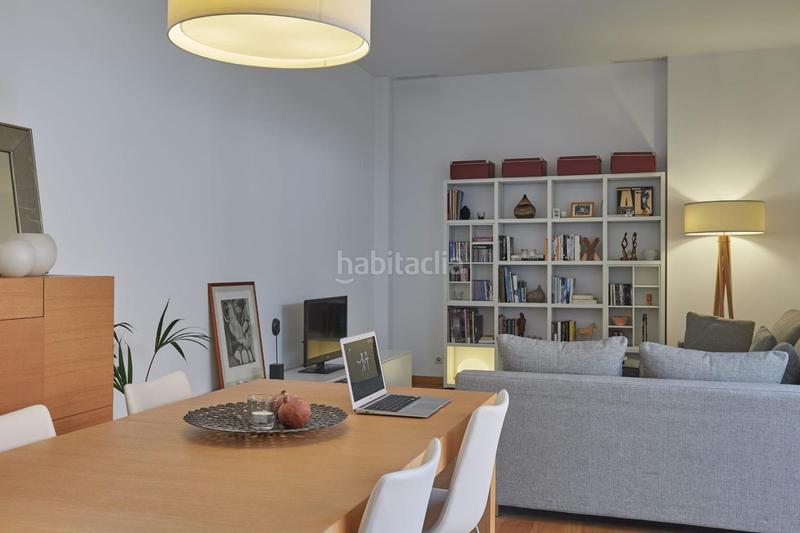 Foto 85b93ea9-c6f1-4ba9-b274-7ae469a66648. Location rez-de-chaussée avec chauffage piscine dans Barcelona