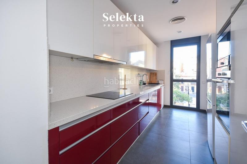 Foto ce7a7a8c-f445-4f63-b988-dde881cd2a54. Appartamento con riscaldamento parcheggio in Vila de Gràcia Barcelona