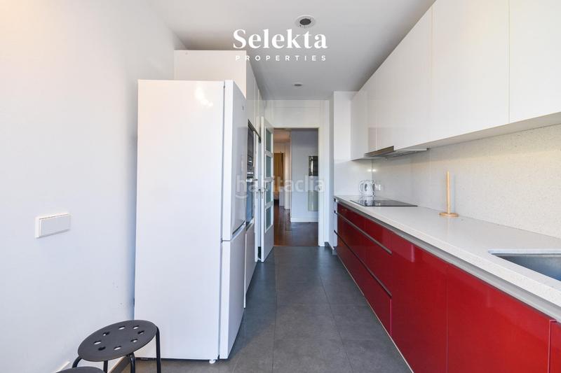 Foto 8d30184a-95cf-4890-bb7a-8e391164be40. Appartement avec chauffage parking dans Vila de Gràcia Barcelona