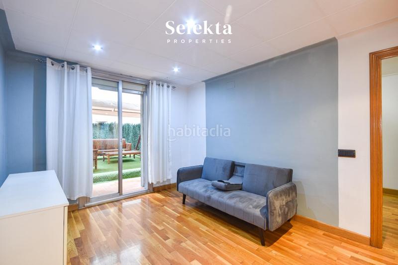 Foto 3a1dc24c-7674-40c2-8151-e605978c9f58. Location appartement dans El Camp de l´Arpa del Clot Barcelona