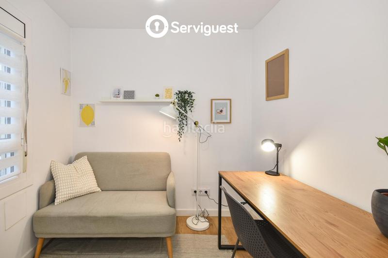 Foto 5956ef80-bd2c-464b-9dee-5a479c0dbc25. Miete appartement mit heizung in El Camp de l´Arpa del Clot Barcelona