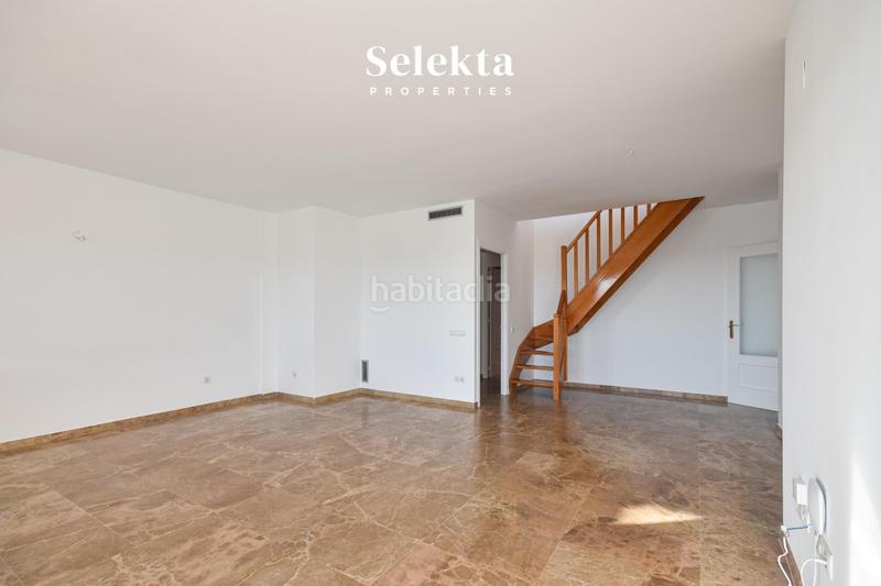 Foto 8182c6ad-51ac-4df6-9295-d9236aaf2c13. Attico con parcheggio piscina in Gava Mar Gavà