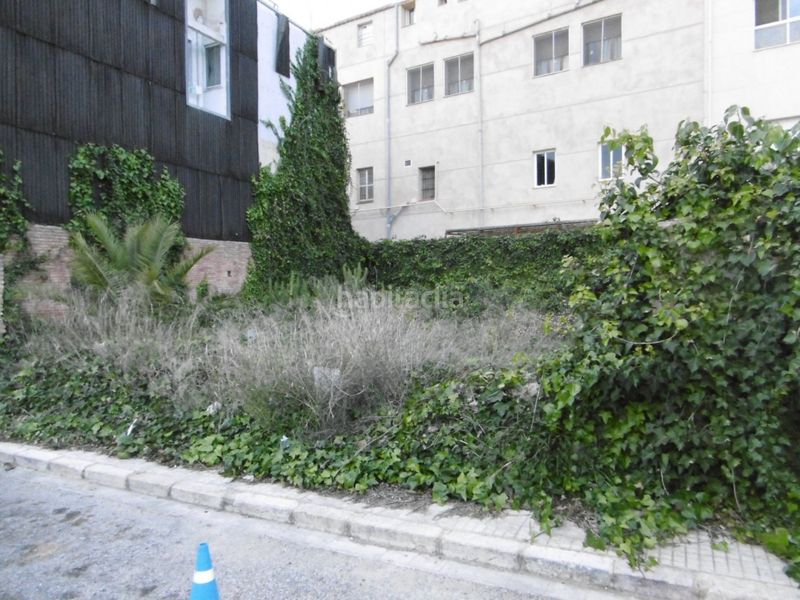 Foto 74721dde-6aa3-439b-9ba9-ddb1499c7270. Terreny residencial a Centre Tortosa
