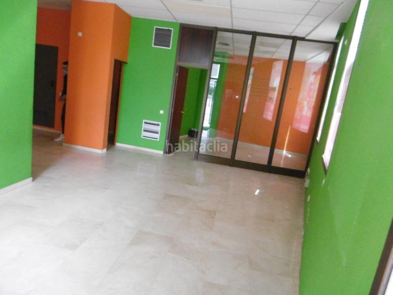 Foto b4b5d937-91f3-476d-b6a9-084516e0be68. Location local commercial dans Sant Jaume d´Enveja