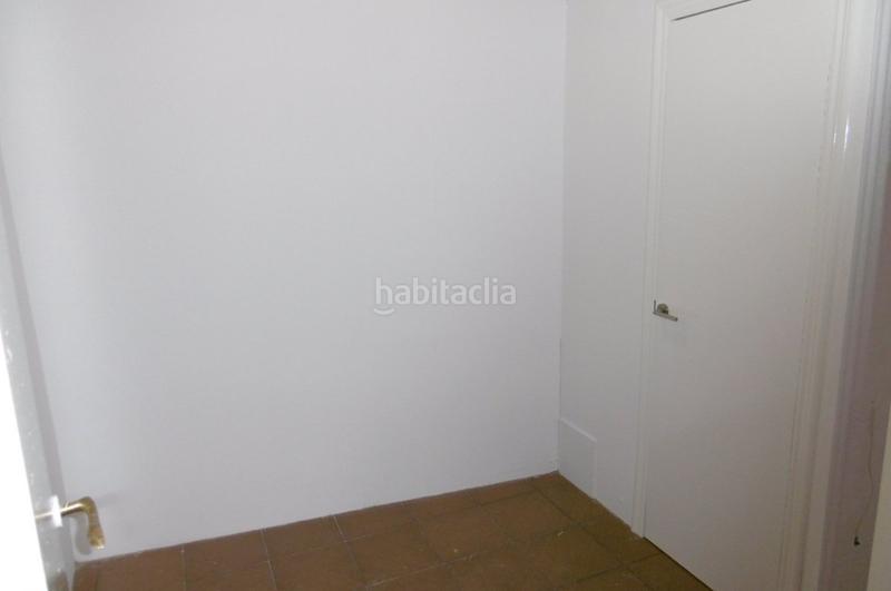 Foto 47597b72-cea9-44ca-a8f2-3553a00e8a6b. Lloguer local comercial a Centre Tortosa