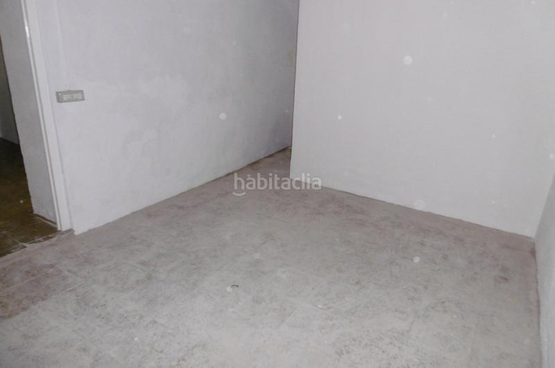 Foto 09f01585-00a3-4b82-991b-ed3d1abb78bb. Location local commercial dans Centre Tortosa