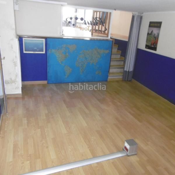 Foto 714f933e-fbf0-4c57-81bc-39b6ebe0704b. Alquiler local comercial  en centro en alquiller en Tortosa