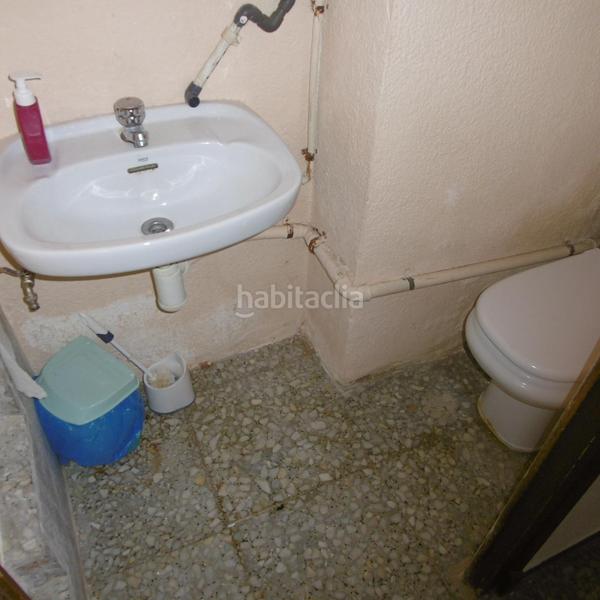 Foto b29d7f77-408e-40c3-8f99-432cfbe75123. Alquiler local comercial  en centro en alquiller en Tortosa