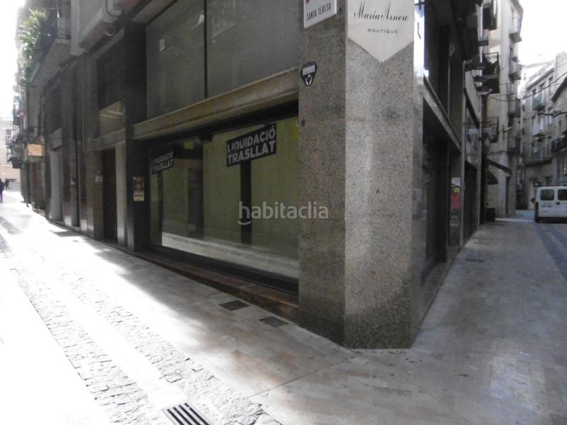 Foto 8b8e656f-aed8-493f-8985-30bed75ffb94. Location local commercial dans Centre Tortosa