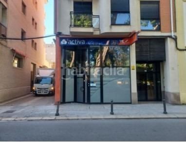 Foto d7281bc8-f043-4285-a03f-b00e7d35e37e. Lloguer local comercial a Centre Tortosa