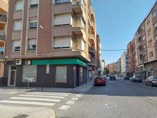 Lloguer Local Comercial a Centre. Local comercial en ferreries de 95m2