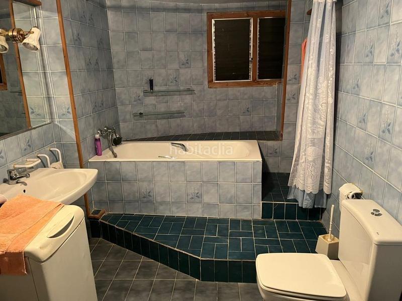 Foto 7e7b4ba8-1a72-41ee-83f7-f624aa9e7c56. Chalet mit pool in Urbanitzacions Tortosa