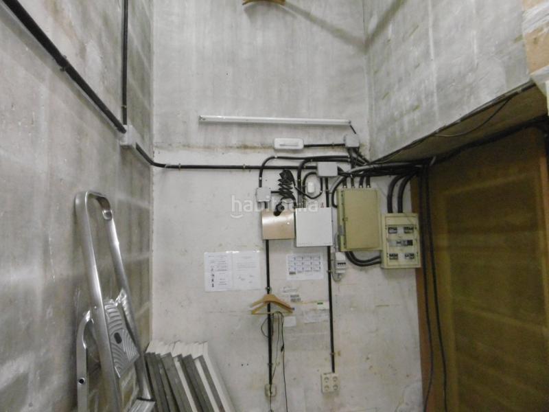 Foto caf92d0f-2eca-46eb-b0df-cfab3145751b. Location local commercial dans Centre Tortosa