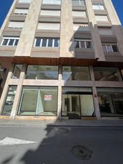 Lloguer Local Comercial a Centre. Local comercial en tortosa zona centre.