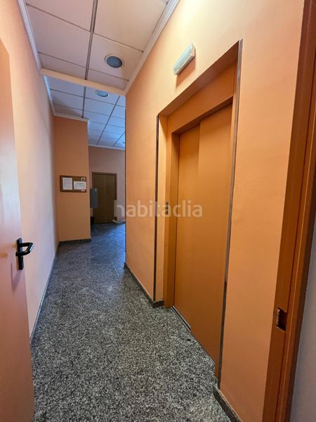 Foto 9d40d9fd-0b75-4aab-b3b7-19ac0b6e3b8c. Planta baja piso y parquing en venta zona remolins en Tortosa