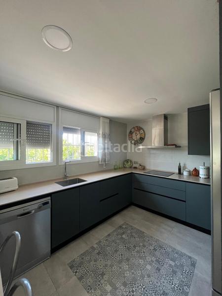 Foto f9f6b8c2-dd4b-4082-84e8-a34cdef1a3f7. Alquiler chalet fantastico chalet en alquiler lampolla en Ampolla (L´)