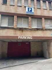 Autoparkplatz in Centre. Plaza de parking en venta