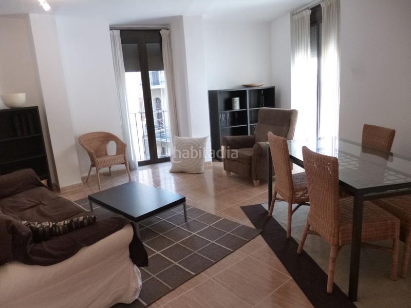 Foto ab27d3b0-a82c-4e2c-8238-96b2096b0866. Pis a Centre Tortosa