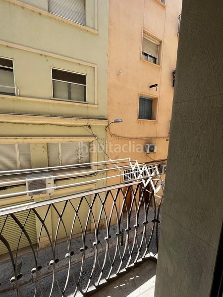 Foto a1e15350-3364-4f49-927f-fba183e83565. Pis a Centre Tortosa