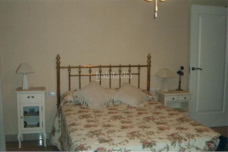 Foto aadc3823-8ffc-4d20-8481-88c0fe768dfa. Casa amb calefacció aparcament piscina a Urbanitzacions Tortosa