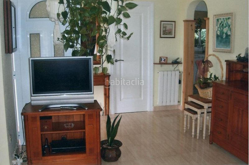 Foto ded9fd73-d1ed-4ebd-8501-3ecf402b0eb2. Casa amb calefacció aparcament piscina a Urbanitzacions Tortosa
