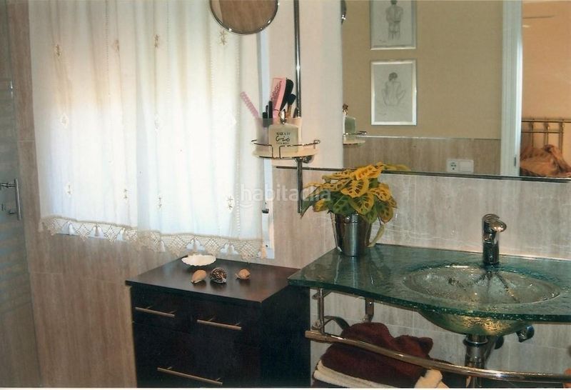 Foto fa99ba6c-ce3e-4393-9f3a-ed308f9435ff. Casa amb calefacció aparcament piscina a Urbanitzacions Tortosa