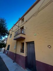 Maison à Jesús - Els Reguers. Casa de poble en venda als reguers  gran potencial de reforma