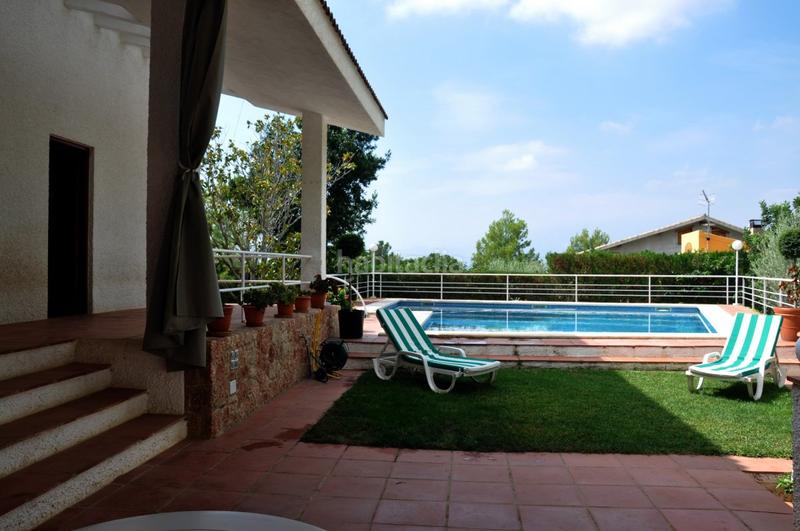 Foto 5f82fe27-eb7d-4340-b103-f54bf7466bec. Chalet magnifico chalet en zona simpática , a 5 minutos del centro de la ciudad. en Tortosa