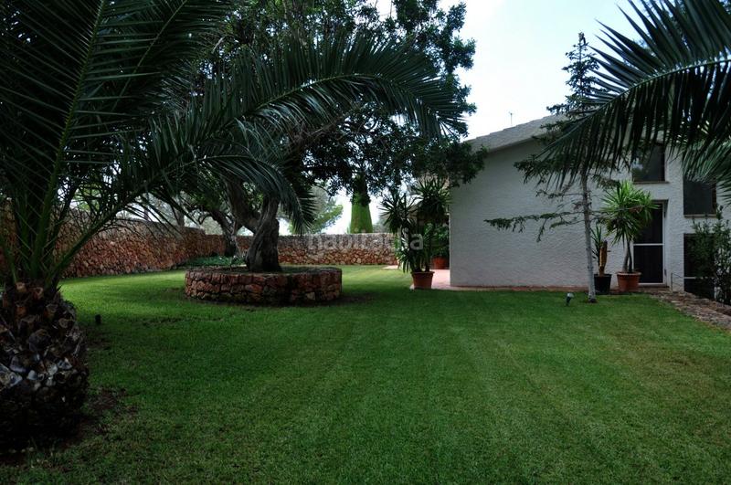 Foto 785240eb-7490-4f26-a9fe-b4dbf6a332bf. Chalet magnifico chalet en zona simpática , a 5 minutos del centro de la ciudad. en Tortosa