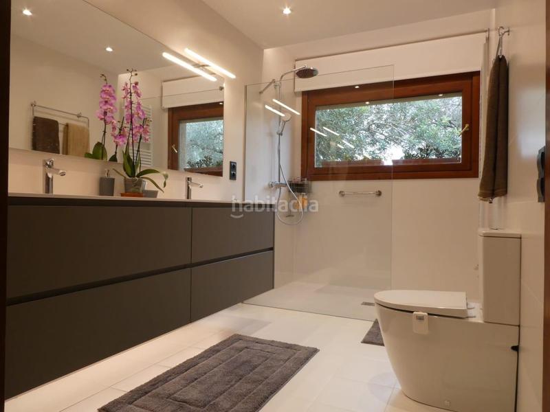 Foto c930a291-12c5-404c-93ac-a84e18fabc3a. Chalet magnifico chalet en zona simpática , a 5 minutos del centro de la ciudad. en Tortosa