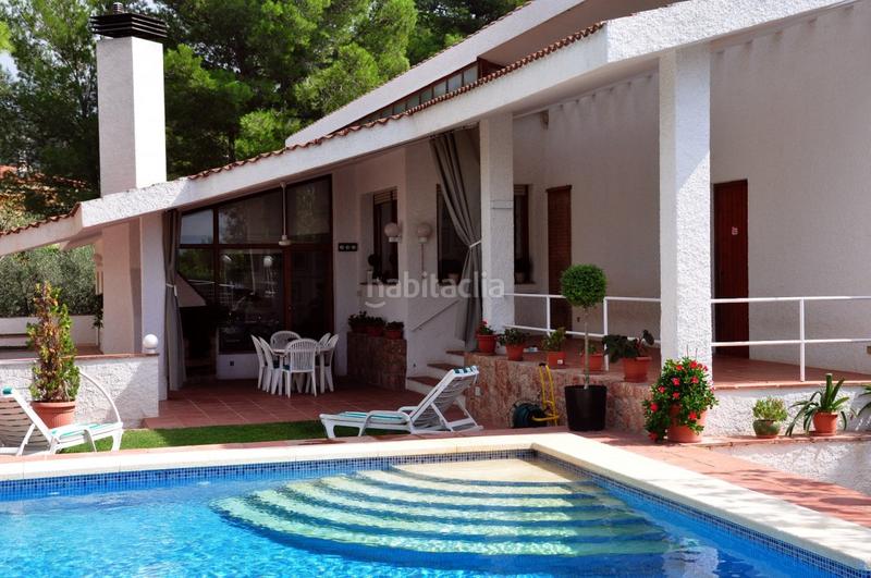 Foto dc61ab63-6d9e-4e65-a1d1-19321b835e63. Chalet magnifico chalet en zona simpática , a 5 minutos del centro de la ciudad. en Tortosa