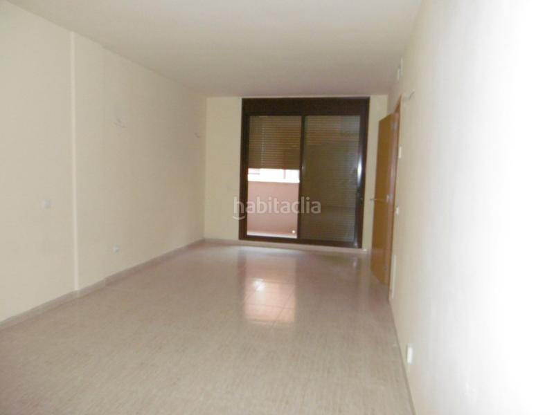 Foto e80d52bd-e3eb-469f-90a2-a73e5ddf4ed1. Piso planta baja en laldea de 2 hab. nueva propiedad en Aldea (L´)