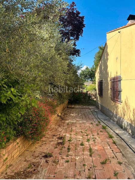 Foto b28f2fae-5fbb-437f-a6f5-a54d595f5c91. Country house in La Caparrella Lleida