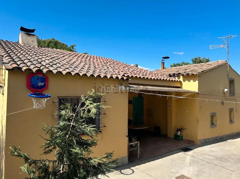 Foto e36ff89f-82ee-434a-8524-f01370895ef3. Country house in La Caparrella Lleida