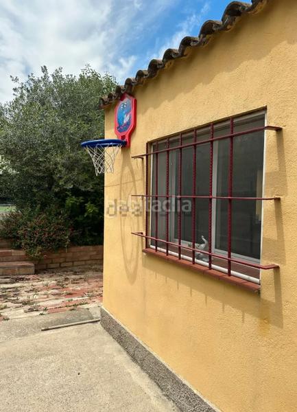 Foto ea23f012-51ae-4a78-8276-7883c826a41b. Masía en La Caparrella Lleida
