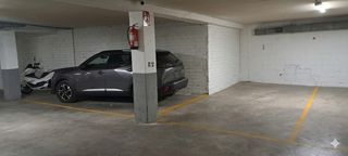 Car parking in Gran passeig de ronda 47