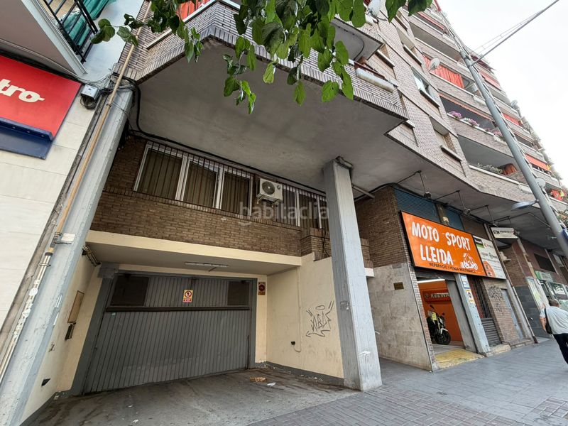 Foto a40bb419-d912-4ad1-aa84-344943a41080. Aparcament cotxe a Instituts-Universitat Lleida
