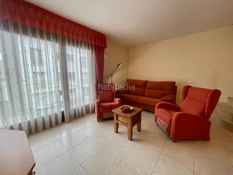 Foto 11916651-8781-4585-8732-62dad7f922f9. Casa pareada casa de 171 m2 a en Sant Joan de les Abadesses