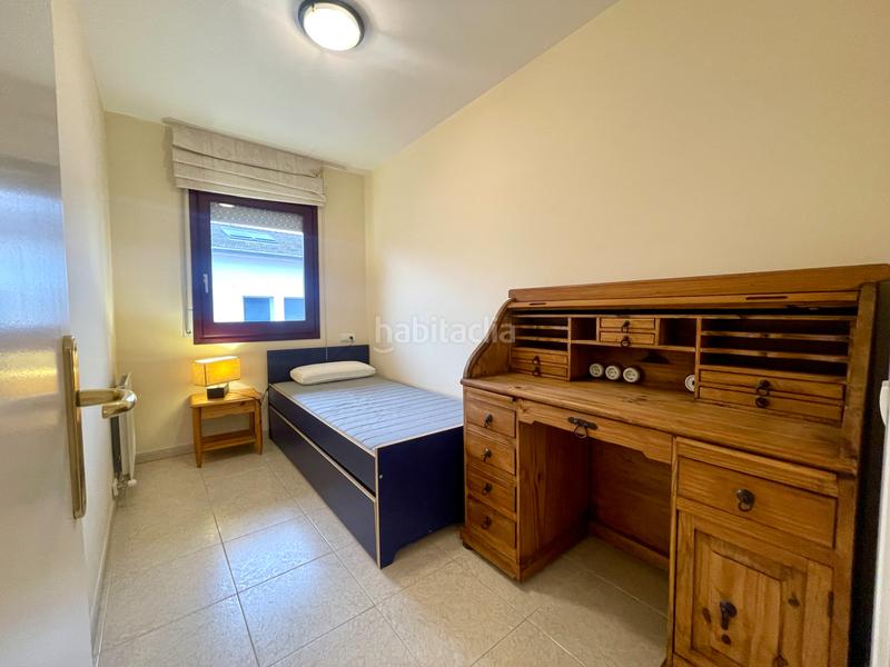 Foto 17d6a4c8-5501-4884-a641-ed44a42ba881. Casa pareada casa de 171 m2 a en Sant Joan de les Abadesses