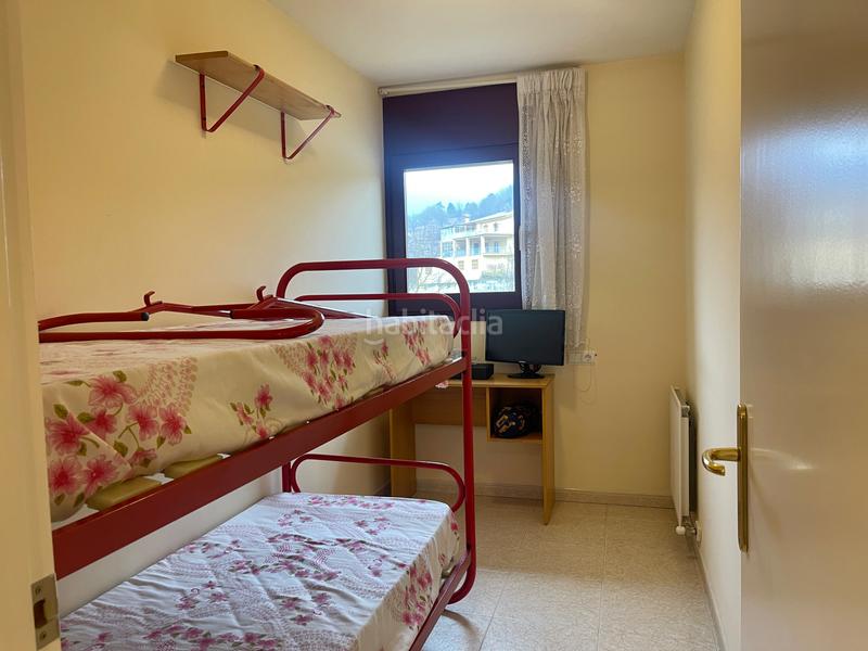 Foto b03854c7-7dae-4bb4-b4e9-e77450713bde. Casa pareada casa de 171 m2 a en Sant Joan de les Abadesses