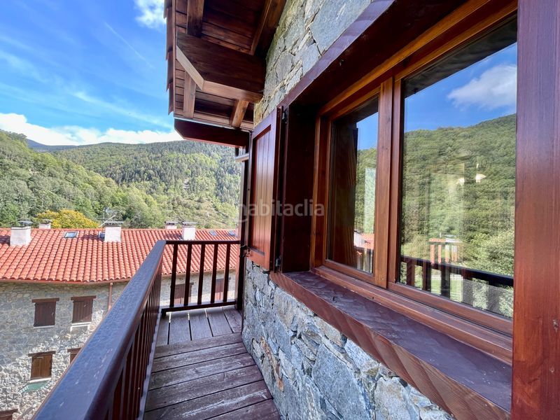 Foto 0a4169f1-874c-4c7e-a0bb-8aa43d9e638a. Duplex con camino riscaldamento parcheggio in Setcases