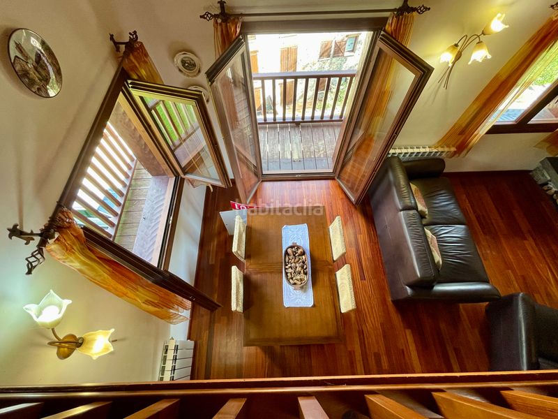 Foto 46e61c79-e20d-4a6f-af14-4d7ac547998d. Duplex con camino riscaldamento parcheggio in Setcases