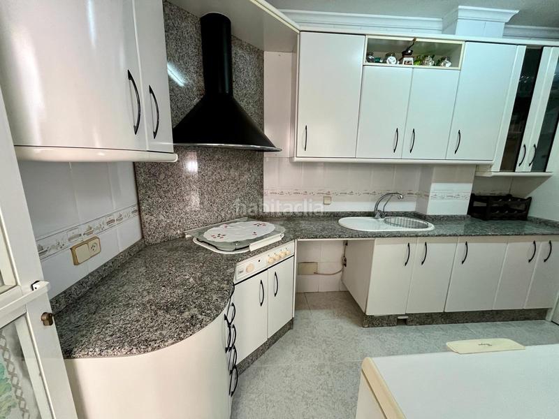 Foto ed5e727f-747f-4b96-9661-e37dfca3f23d. Pis amb aparcament a La Unión Unión (La)